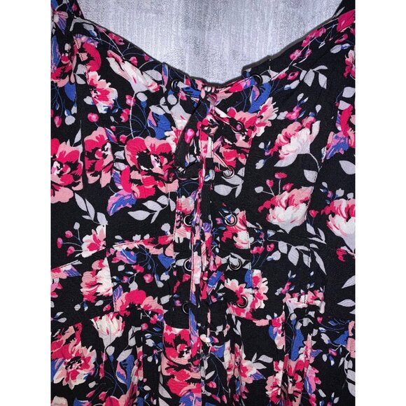 Torrid 00 Floral Sundress With Adjustable Straps & Lace-Up Front - Picture 1 of 4